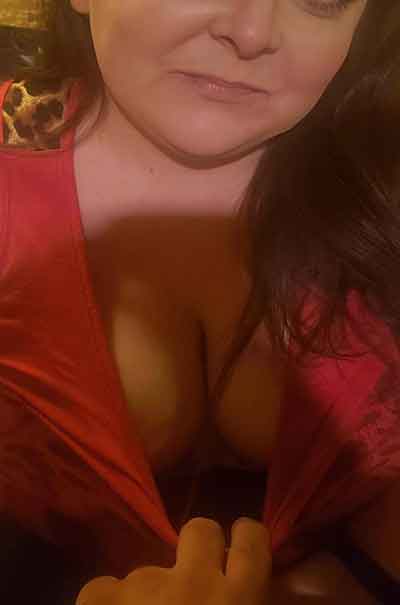 Anne, 40 Jahre, Private Treffen in Stuttgart Feuerbach